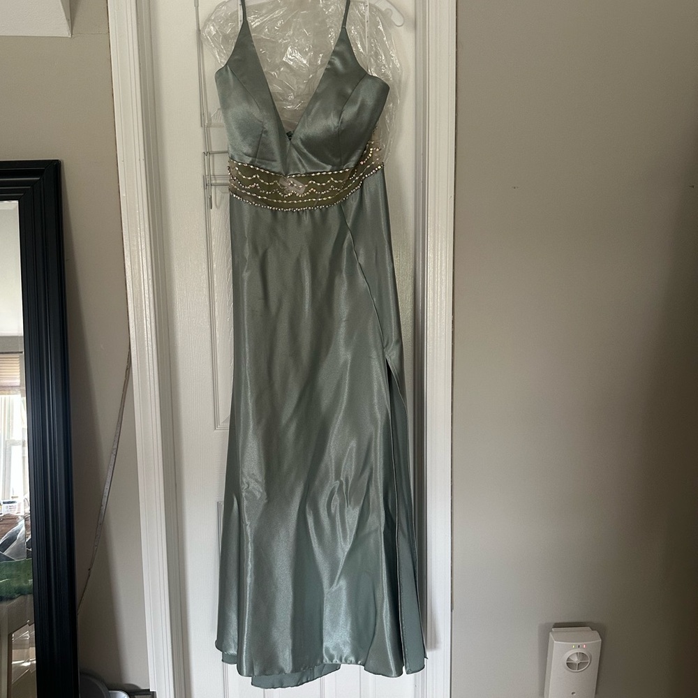 Elegant Satin Evening Gown in Sage Green